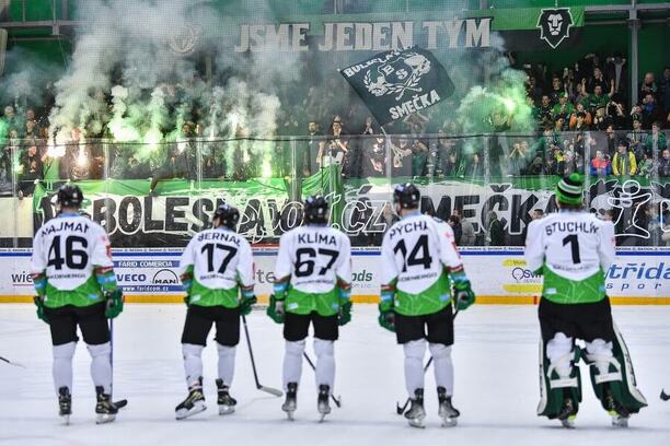 Hokejisté BK Mladá Boleslav před domácím publikem ve ŠKO-ENERGO Arena - Mladá Boleslav hokej info o týmu, program, výsledky, soupiska a historie