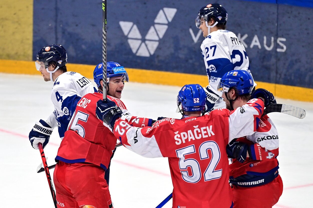 Karjala Cup hokej ✔️ program, zápasy, nominace, livestream HokejZpravy.cz