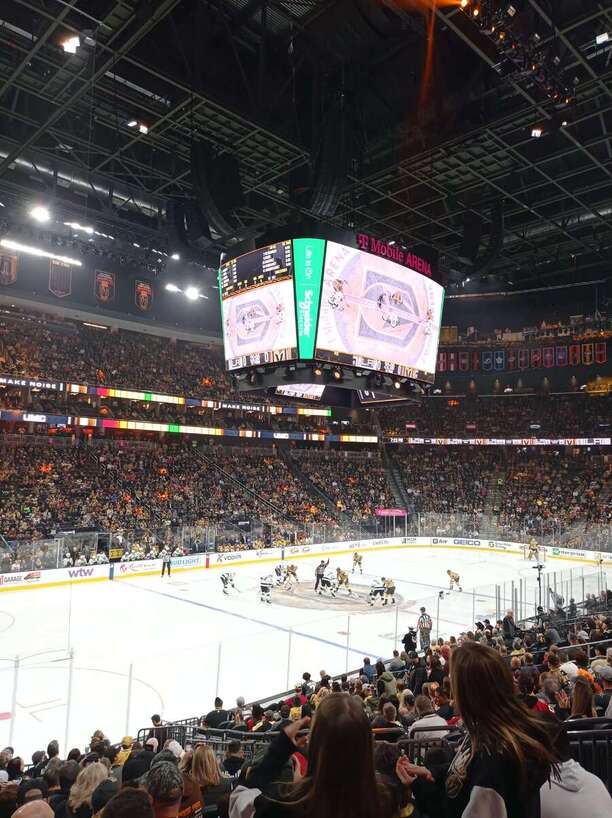 Vegas Golden Knights vs Los Angeles Kings - NHL trip report HokejZpravy.cz
