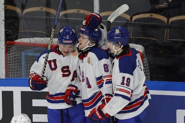 Tým USA je na MS v hokeji juniorů 2024 považován za největšího favorita na zlato