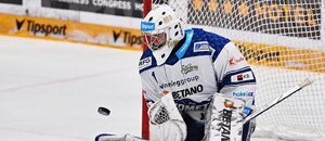 Brankář Komety Brno Jan Kavan ve třech utkáních inkasoval jen třikrát a stává se 1. hvězdou týdne v hokejové extralize Brankář Komety Brno Jan Kavan ve třech utkáních inkasoval jen třikrát a stává se 1. hvězdou týdne v hokejové extralize