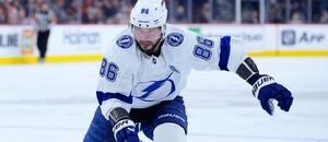 Útočník Tampy Bay Lightning Nikita Kučerov je naší 1. hvězdou týdne v NHL.