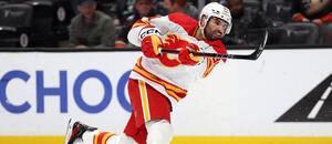 Útočník Calgary Flames Nazem Kadri je naší 1. hvězdou týdne v NHL.