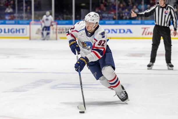 Český útočník Jakub Vrána v dresu Springfieldu Thunderbirds, což je farma St. Louis Blues hrající AHL.