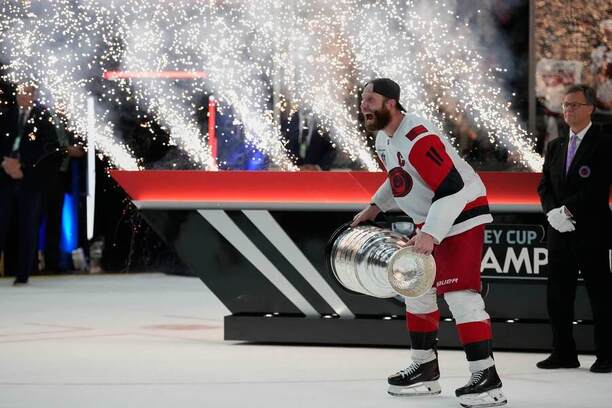 Stanley Cup za sezonu 2025/26 vyhrála Carolina
