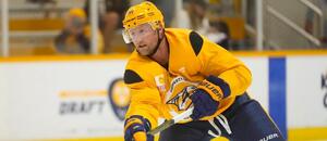Dlouholetý kapitán Tampy Bay Steven Stamkos bude nově střílet góly za Nashville. Dlouholetý kapitán Tampy Bay Steven Stamkos bude nově střílet góly za Nashville.