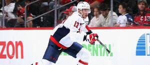 Český hokejista Jakub Vrána během přípravy na NHL 2024/25, zkoušku ve Washingtonu přetavil v roční smlouvu Český hokejista Jakub Vrána během přípravy na NHL 2024/25, zkoušku ve Washingtonu přetavil v roční smlouvu