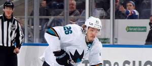 Nová posila Pardubic Jasper Weatherby v dresu San Jose Sharks Nová posila Pardubic Jasper Weatherby v dresu San Jose Sharks