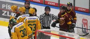 Hokej play off Maxa liga 2025, semifinále Jihlava vs. Vsetín, momentka ze zápasu č. 3.