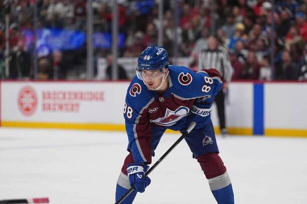 Český útočník ve službách Colorada Avalanche Martin Nečas bude hrát se svým týmem v 1. kole play off NHL 2025 proti Dallasu Stars. Sledujte sérii živě na TV Tipsport.
