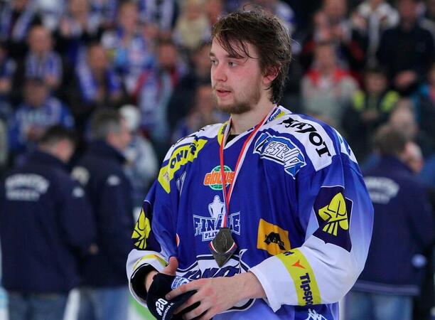 Hynek Zohorna z Komety po konci finále play off ELH 2012