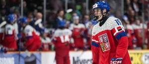Český hokejista Vojtěch Čihař na MS juniorů, dnes bude s českým výběrem U18 čelit Kanadě ve čtvrtfinále MS v hokeji do 18 let 2025 Český hokejista Vojtěch Čihař na MS juniorů, dnes bude s českým výběrem U18 čelit Kanadě ve čtvrtfinále MS v hokeji do 18 let 2025