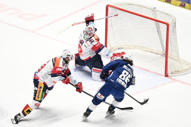 Také autor zlatého gólu Peter Mueller byl zařazen do All-Star týmu play off ELH 2025