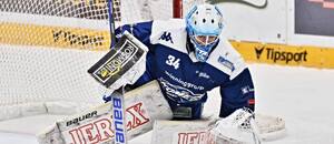 Brankář Komety Brno Michal Postava.