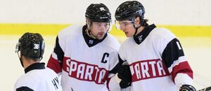 Hokejisté Sparty proti Mountfieldu HK v přípravném duelu