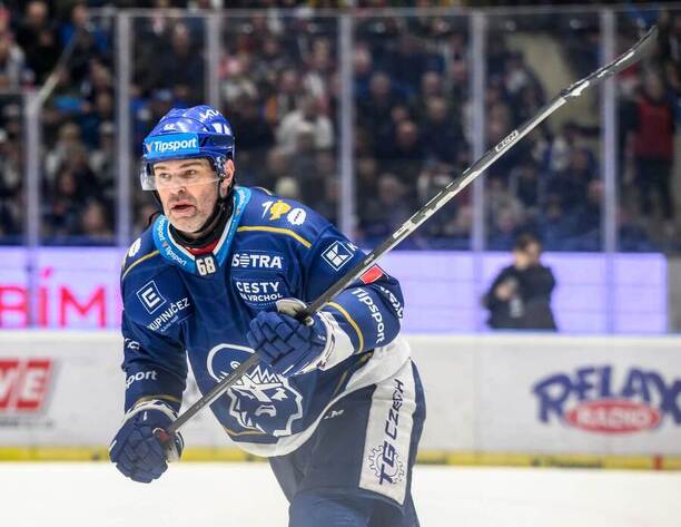 Jaromír Jágr v dresu týmu Rytíři Kladno při extraligovém utkání proti Vítkovicím