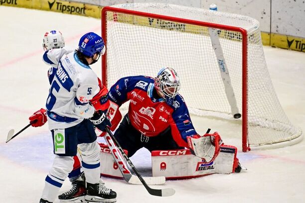 Předchozí vzájemný zápas přinesl přestřelku. Jak dopadne souboj Pardubic s Kladnem nyní? Předchozí vzájemný zápas přinesl přestřelku. Jak dopadne souboj Pardubic s Kladnem nyní?