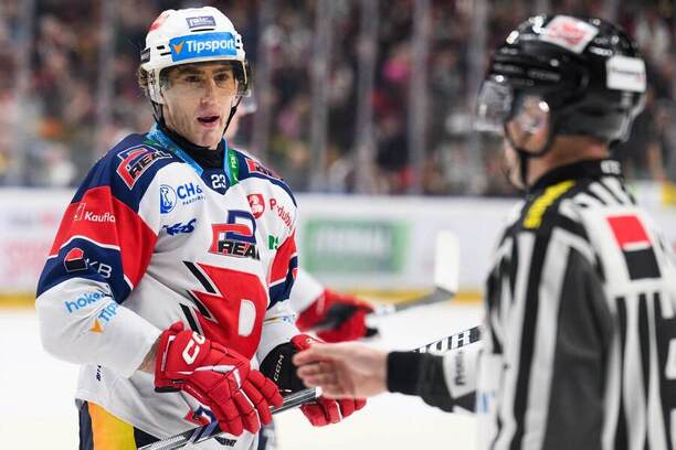 Lukáš Sedlák bude pardubický dres oblékat ještě minimálně další čtyři roky