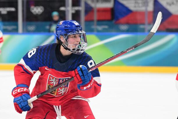 Útočnice české hokejové reprezentace Kristýna Kaltounková na ZOH 2026 v&nbsp;utkání proti Švýcarsku