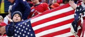 Američané vyhráli hokejový turnaj, velký význam má zlato pro Brocka Nelsona