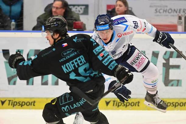 Vary se v&nbsp;předkole znovu utkají v&nbsp;Vítkovicemi, první duel se hraje dnes od 18:00