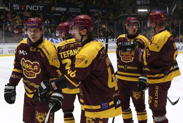 Jihlavští hráči Edgars Kulda, Marcel Štefančík, Lukáš Lhoták, Daniel Krenželok, Daniel Bukač