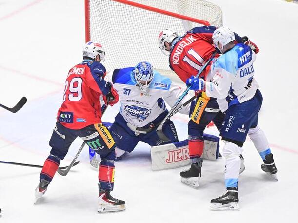 Pardubice s&nbsp;Kometou od 18:00 rozehrají sérii čtvrtfinále play off Tipsport extraligy