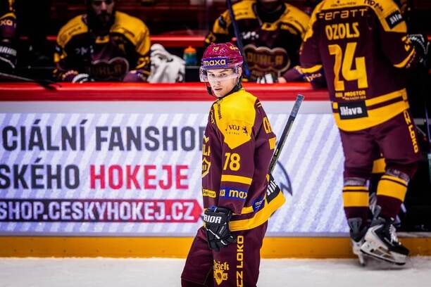 Na snímku Marek Chvátal z&nbsp;týmu HC Dukla Jihlava