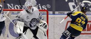 Jakub Soukup (Kolín) ve 3. semifinále držel čisté konto do 64. minuty, překonal ho Petr Holík (Zlín). Dnes semifinále pokračuje 4. zápasy.