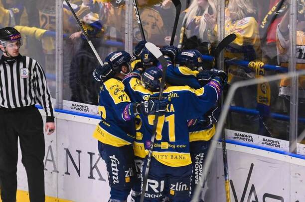 Zlín vybojoval mečbol. Postoupí přes Kolín do finále?