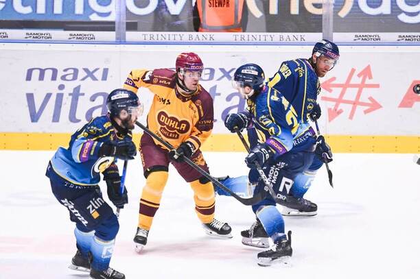 Hokejisté Jihlavy se ve finále proti Zlínu dostali do vedení 2:1 na zápasy