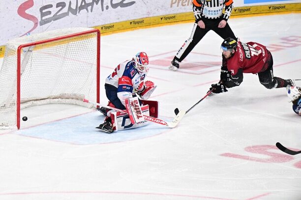 Gól Filipa Chlapíka ze Sparty v&nbsp;semifinálovém zápase 6