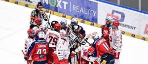 V boji o extraligový titul se utkají hokejisté Pardubic a Třince