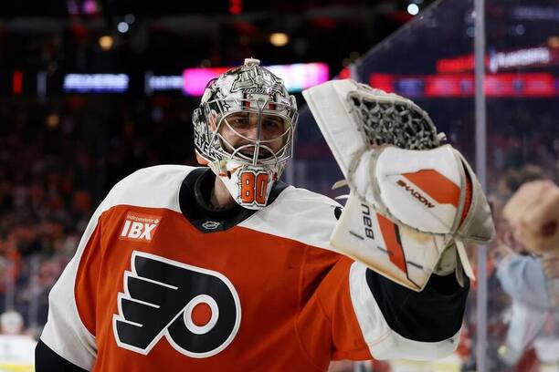 Český brankář Dan Vladař vychytal Philadelphii postup do play off NHL, Flyers jdou do akce hned v&nbsp;1. den vyřazovacích bojů
