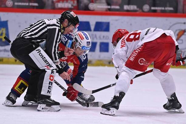 Vladimír Sobotka s&nbsp;Michalem Kovařčíkem na buly