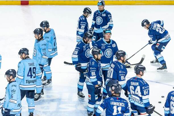 Snímek pořízený před startem 2.&nbsp;finálového zápasu HK Nitra vs. Slovan Bratislava