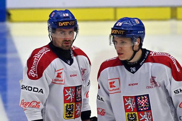 Čeští reprezentanti Jakub Flek (vlevo) a&nbsp;Jiří Ticháček