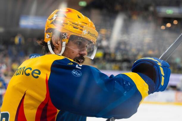 Na snímku jeden z&nbsp;klíčových hráčů Davosu Matěj Stránský