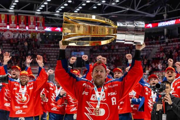 Roman Červenka je hlavním důvodem, proč Pardubice ískaly titul. Proto je i&nbsp;hlavní hvězdou našeho výběru