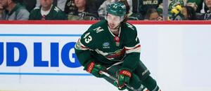 Obránce Minnesoty Quinn Hughes v osmifinále play-off NHL 2025/26