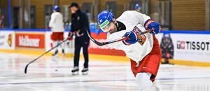Martin Kaut na tréninku české hokejové reprezentace před 1. zápasem MS 2026 proti Dánsku