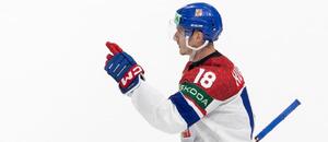 Dominik Kubalík po vstřelení gólu v zápase na MS v hokeji 2026 proti Itálii