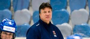 Trenér hokejové reprezentace žen Brian Idalski