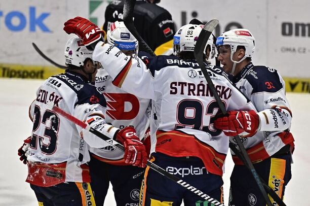 Hokejisté Pardubic se dnes ve 3.&nbsp;kole extraligy utkají s&nbsp;Karlovými Vary
