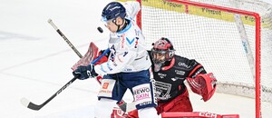 Momentka z posledního vzájemného zápasu Vítkovice vs. Mountfield HK