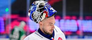 Plzeňský gólman Jan Růžička v zápase Ligy mistrů v hokeji